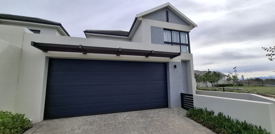 To Let 3 Bedroom Property for Rent in Groot Phesantekraal Estate Western Cape